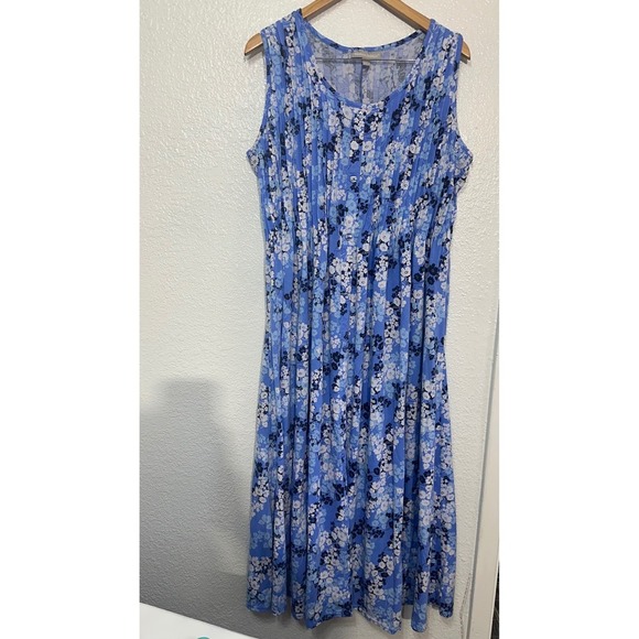 Woman Within Plus Size Floral Maxi Dress Sleeveless Pintuck Blue White 18/20 - Picture 3 of 6
